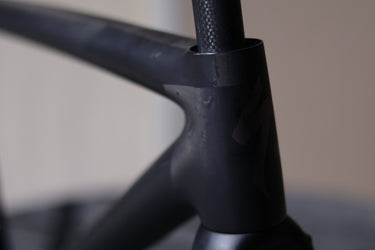 S-WORKS Aethos Satin Carbon/Jet Fuel
